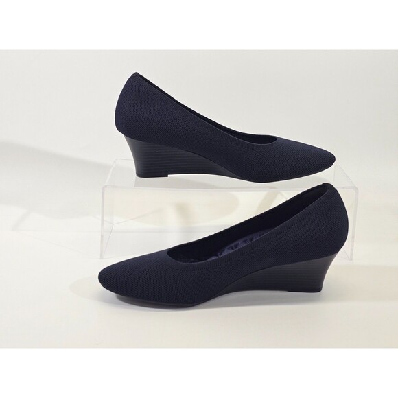 VIVIA Women's 40 9 AlmondToe Tamia Wedge Pro Navy Blue Knit Shoes Heels NW - Picture 2 of 7